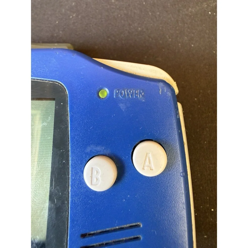 Nintendo Game Boy Advance Blue Toys R Us Edition Powers On Mario Kart Game